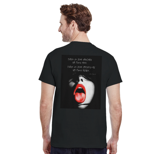 T-shirt unissexo preta PSBB com a frase Todos os Dias Aprendo